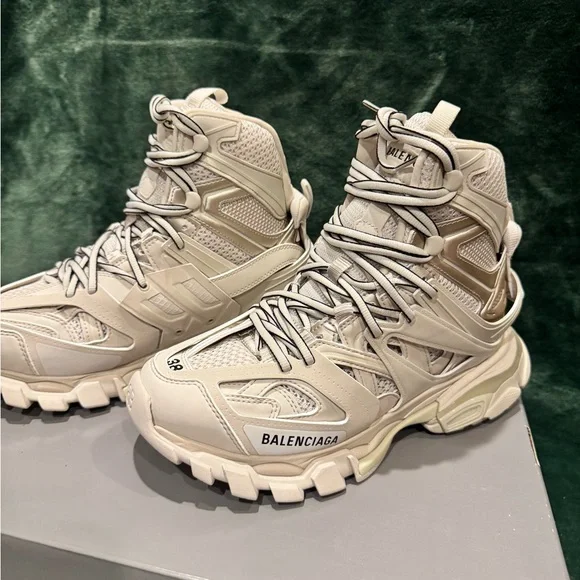 Balenciaga Track Hike Women's BEIGE - Picture 2 of 6